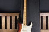Fender 1975 Stratocaster-7.jpg